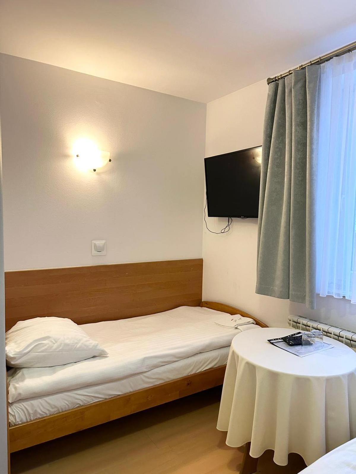 Motel Za Miedza Bralin Esterno foto