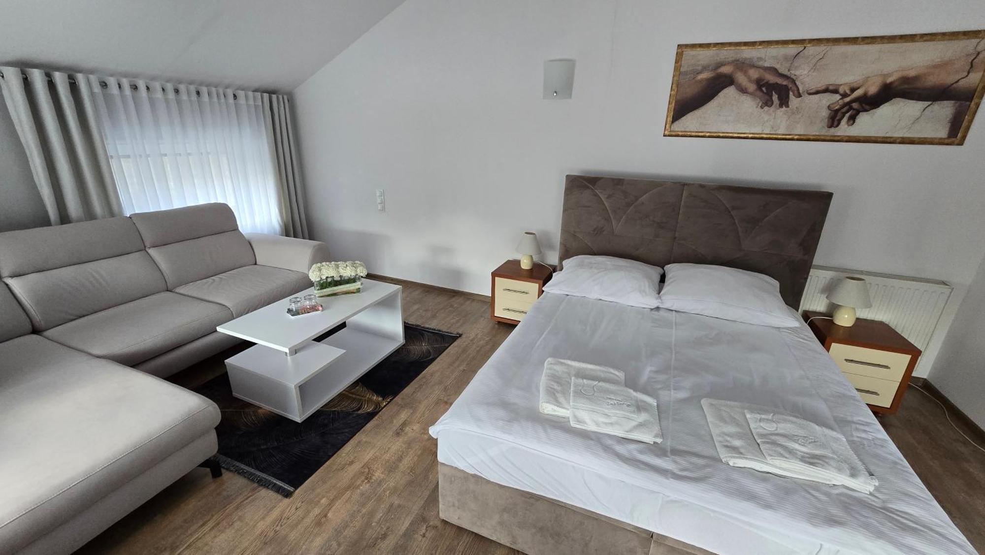 Motel Za Miedza Bralin Esterno foto